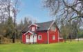 Holiday home Västra Rågrena Bodafors ホテルの詳細