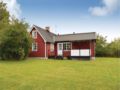 Three-Bedroom Holiday Home in Borgholm ホテルの詳細