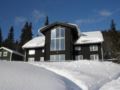 Villa Edvinsväg 8 ホテルの詳細