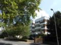 2 Bed Apartment in Viceroy Lodge Central Surbiton ホテルの詳細