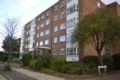 2 Bedroom Apartment in Stratton Court Central Surbiton ホテルの詳細