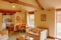 Waingrove Farm Country Cottages ホテルの詳細